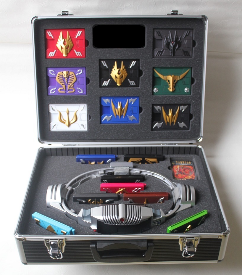 購入銀座ケースのみ商品☆仮面ライダー龍騎 csm Vバックル/カードデッキ 収納ケース/box （vバックル収納ケース カードデッキ収納ケース） 仮面ライダー